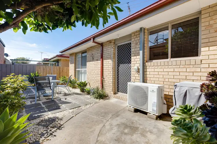 Sixth view of Homely unit listing, 5/33 York Street, Bonbeach VIC 3196