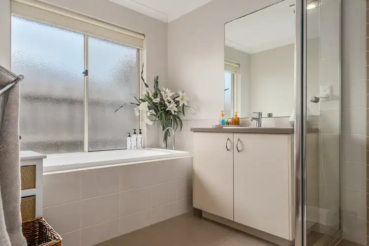 Fifth view of Homely house listing, 34 Silverdale Drive, Darley VIC 3340
