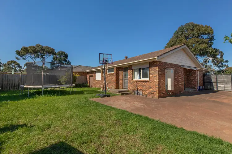 Sixth view of Homely house listing, 4 Penza Court, Keilor Downs VIC 3038