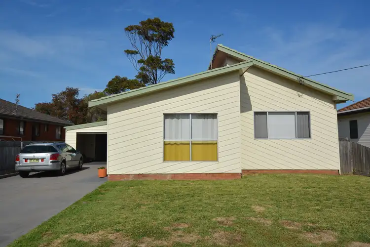 3 Brian Avenue, Warilla NSW 2528
