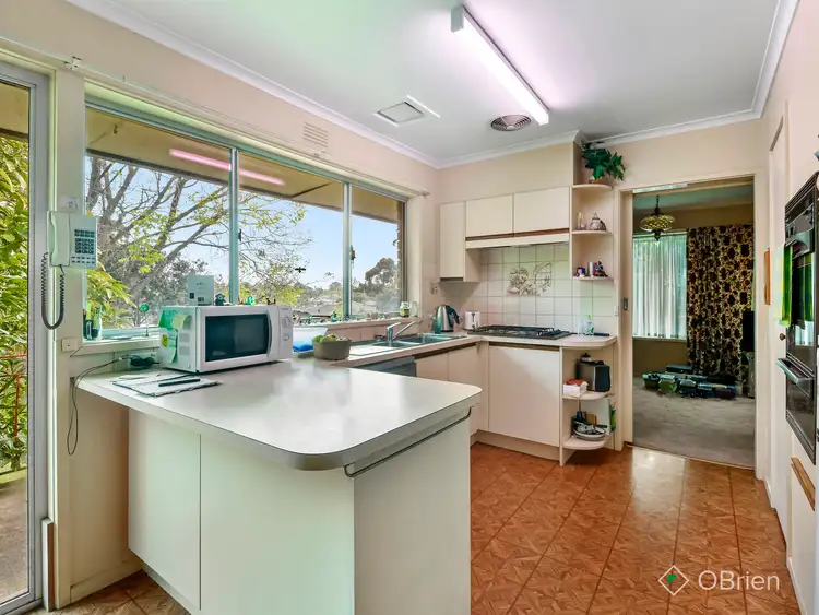 Fifth view of Homely house listing, 8 Wandella Road, Frankston VIC 3199