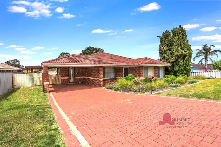 16 Darwin Way, College Grove WA 6230