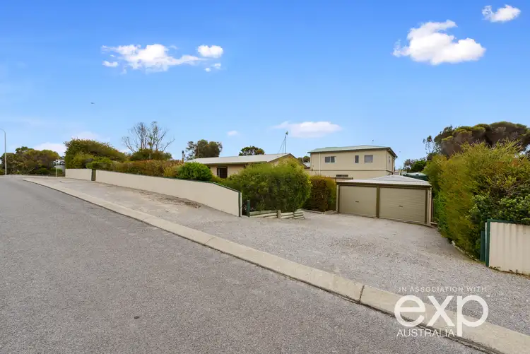 Fifth view of Homely house listing, 10 Osprey Drive, Marion Bay SA 5575