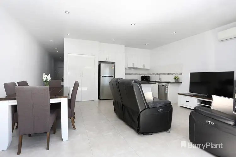Sixth view of Homely unit listing, 3/10 View Street, Glenroy VIC 3046
