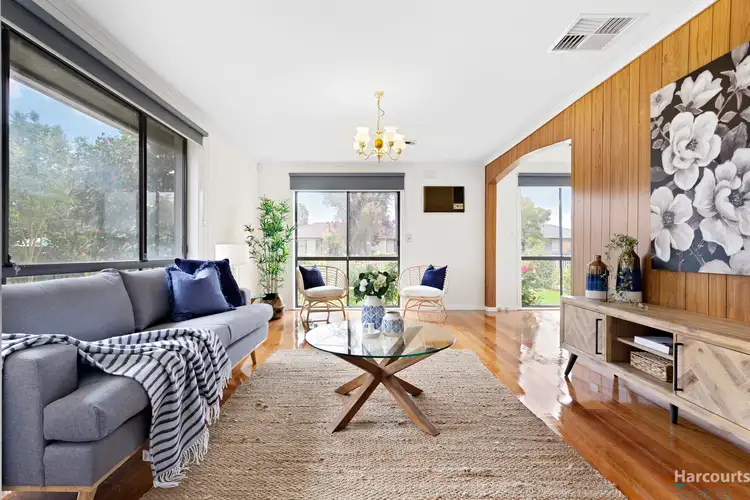 Second view of Homely house listing, 7 Buffalo Drive, Lalor VIC 3075