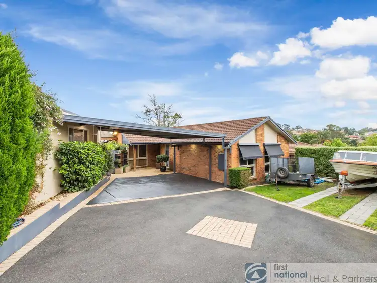 Main view of Homely house listing, 8 Embley Glade, Endeavour Hills VIC 3802