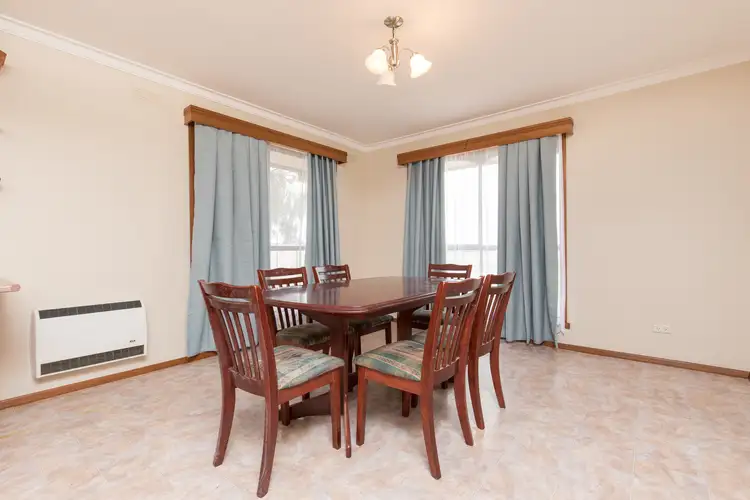 Fifth view of Homely house listing, 587 Cowra Avenue, Mildura VIC 3500