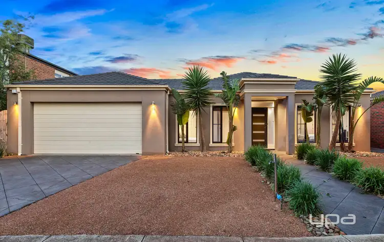 Main view of Homely house listing, 18 Hawthorn Grove, Taylors Hill VIC 3037