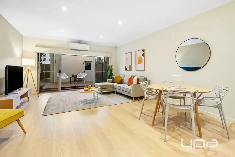 Sixth view of Homely house listing, 10 Kensington Street, Caroline Springs VIC 3023