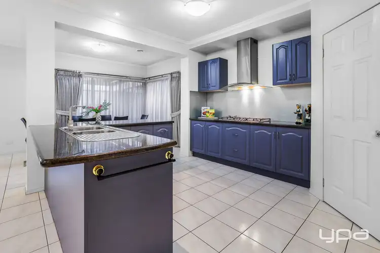Second view of Homely house listing, 3 Yallambee Place, Burnside VIC 3023