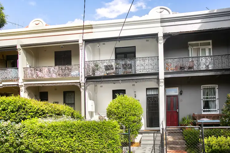 17 Aubrey Street, Stanmore NSW 2048