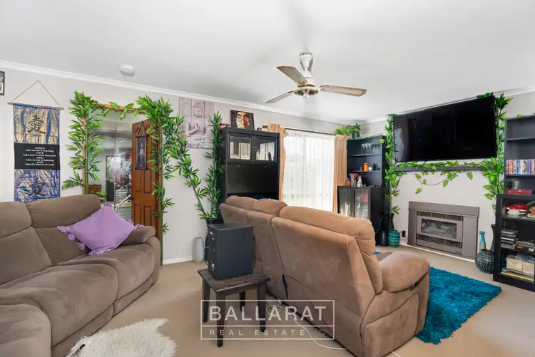 Fifth view of Homely house listing, 16 Waratah Grove, Wendouree VIC 3355