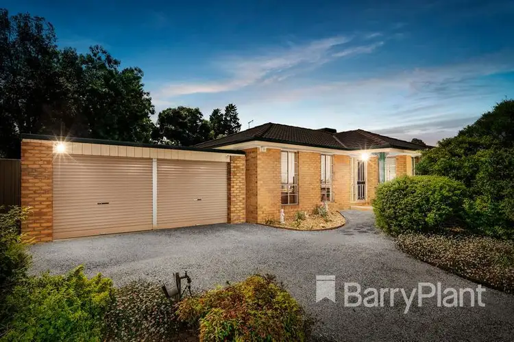 30 Golf Links Drive, Mill Park VIC 3082
