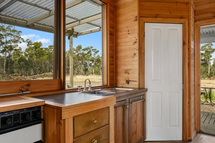 Fifth view of Homely studio listing, 92 Hawker Street, Murdunna TAS 7178