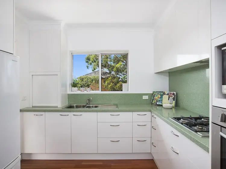 Second view of Homely unit listing, 4/64 Oaks Avenue, Dee Why NSW 2099