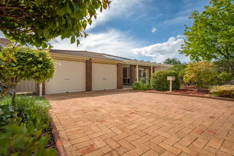 12 Walton Street, Isaacs ACT 2607