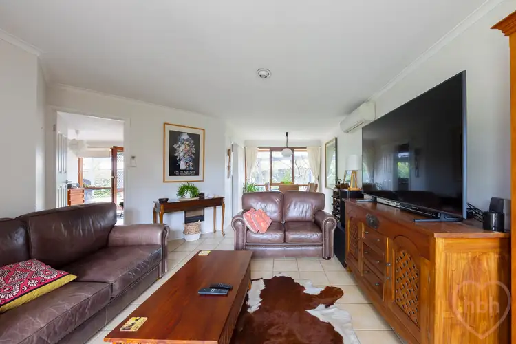 Fifth view of Homely townhouse listing, 4/10 Vanzetti Crescent, Kambah ACT 2902