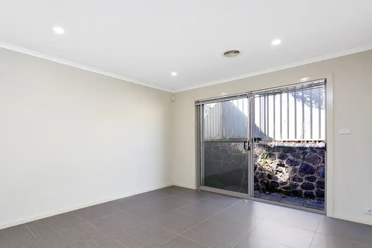 Sixth view of Homely unit listing, 5/9 Dodsworth Street, Greenleigh NSW 2620