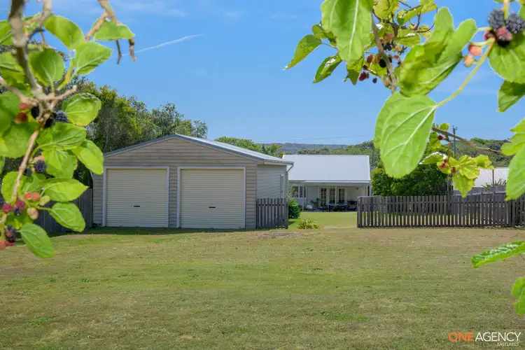 Second view of Homely house listing, 20 Flowers Drive, Catherine Hill Bay NSW 2281