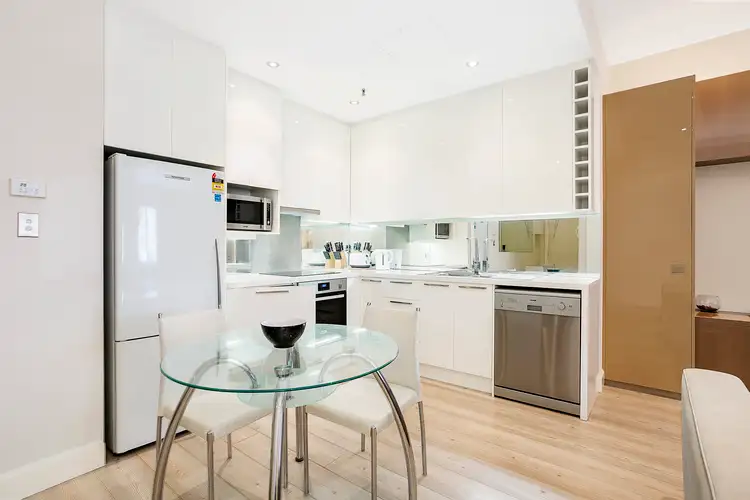 Third view of Homely apartment listing, 206/88 Dowling Street, Woolloomooloo NSW 2011