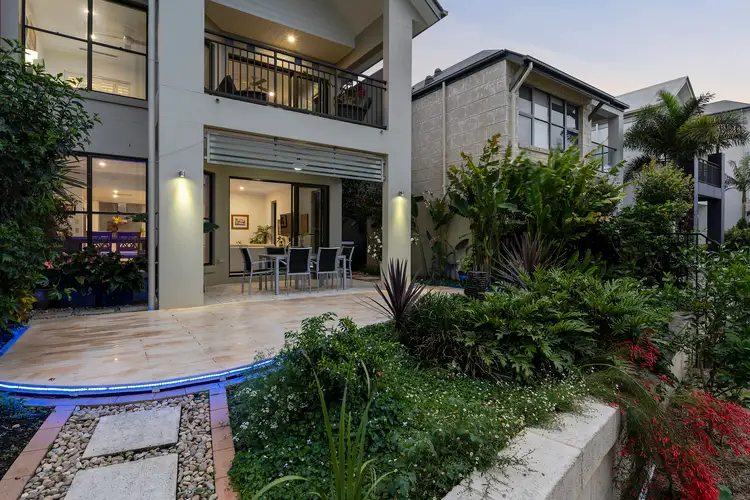 Sixth view of Homely semi-detached listing, 3051 Quay South Drive, Carrara QLD 4211