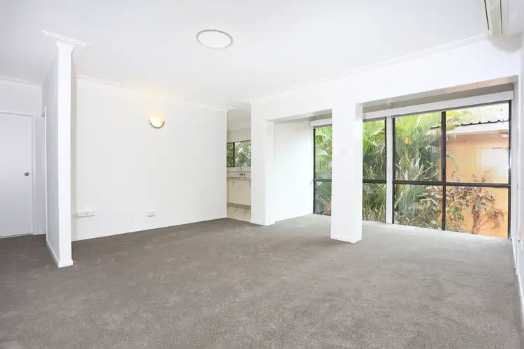 Fifth view of Homely unit listing, 4/11 Adori Street, Chevron Island QLD 4217