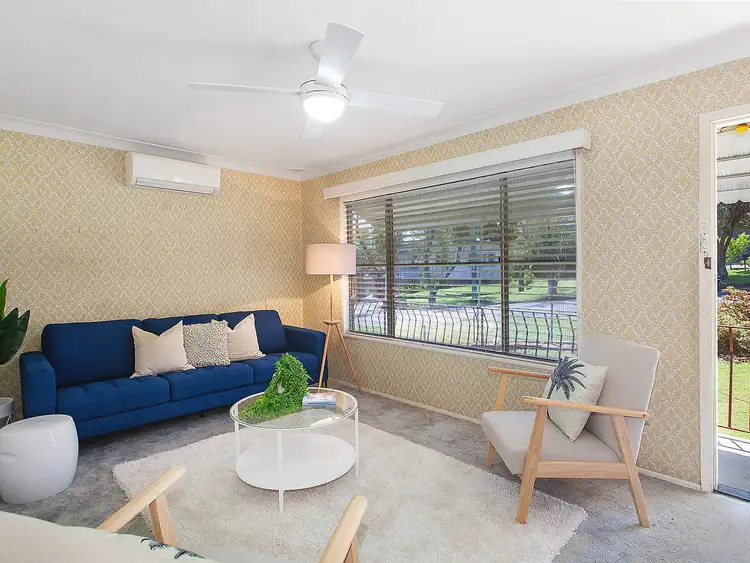 2 Keith Street, Wyoming NSW 2250
