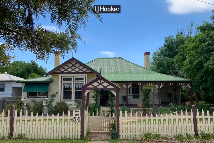 54 Henderson Street, Inverell NSW 2360