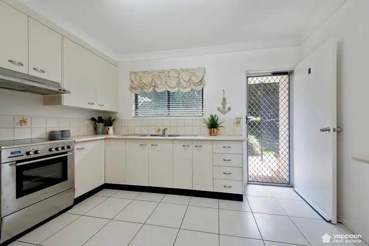 Sixth view of Homely unit listing, 1/4 Rose Street, Lammermoor QLD 4703