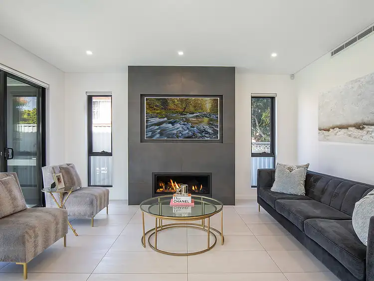 19B Banks Road, Earlwood NSW 2206