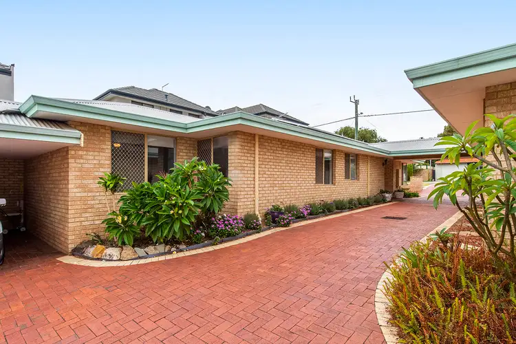 Main view of Homely unit listing, 2/95 Kent Street, Rockingham WA 6168