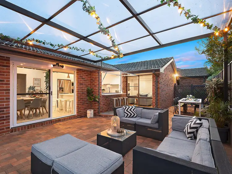 2/6 Nioka Street, Gladesville NSW 2111