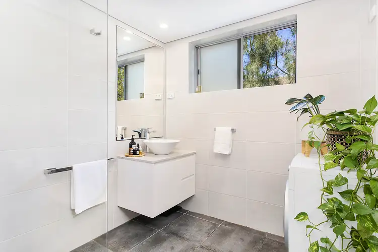 Fourth view of Homely unit listing, 8/58-60 Parramatta Street, Cronulla NSW 2230