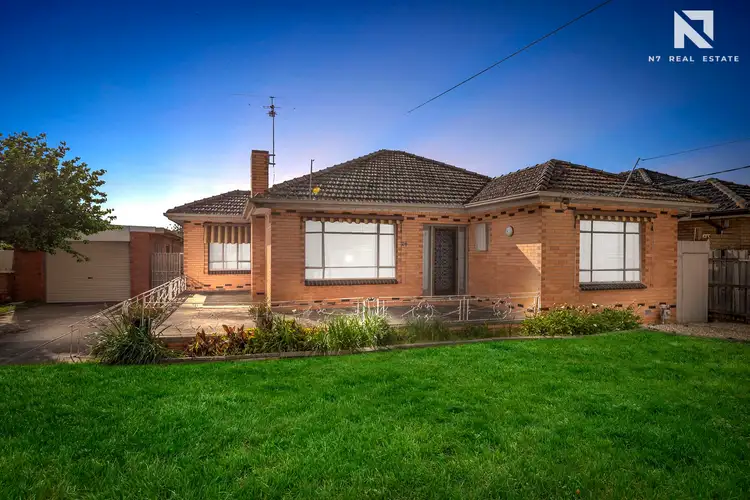 24 Cleveland Street, St Albans VIC 3021