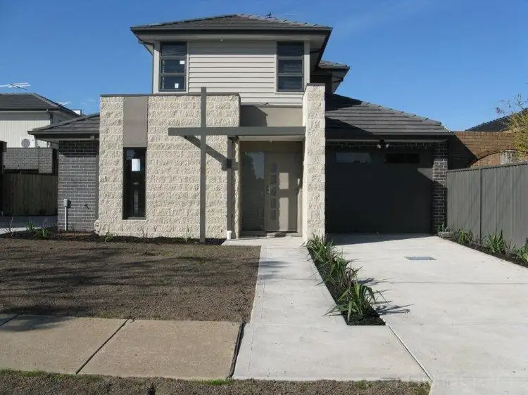1/10 Albert Road
