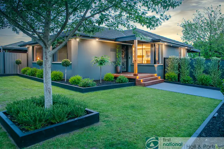 9 Ferndale Crescent, Dandenong North VIC 3175