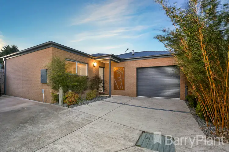 Main view of Homely unit listing, 2/18 Summit Avenue, Belmont VIC 3216