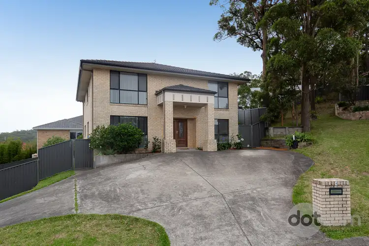 4 Hanover Road, Cameron Park NSW 2285