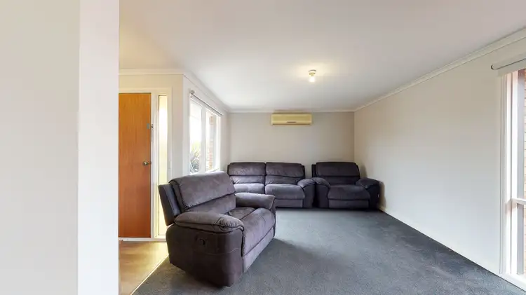 Fifth view of Homely house listing, 2 Regency Court, Traralgon VIC 3844