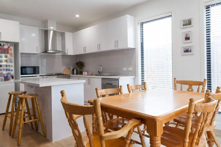 Sixth view of Homely unit listing, 19 Cider Circuit, Darley VIC 3340