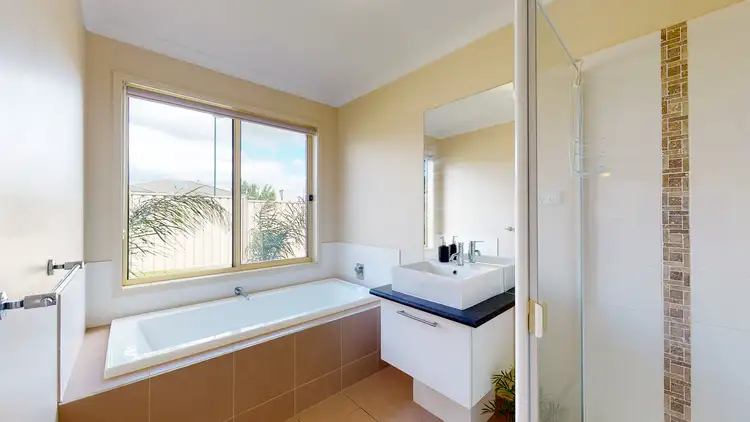 Fifth view of Homely house listing, 2 Connaught Way, Traralgon VIC 3844