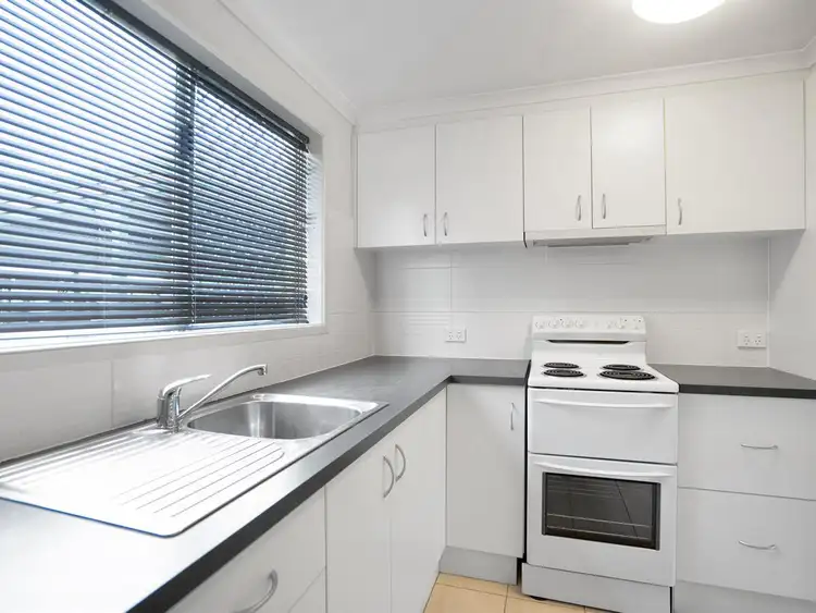 Fourth view of Homely townhouse listing, 4/11-12 Maytown Close, Manoora QLD 4870