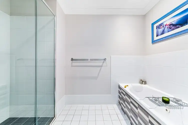 Fifth view of Homely villa listing, 12/95 Manns Road, Narara NSW 2250