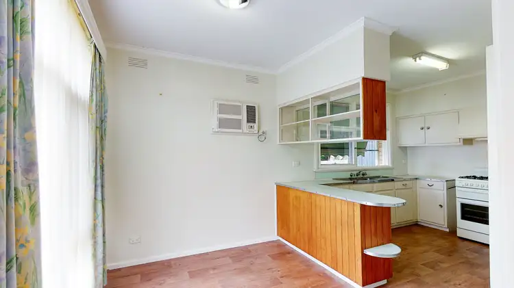 Fifth view of Homely house listing, 2 Armstrong Court, Traralgon VIC 3844