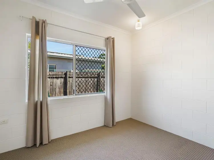 Seventh view of Homely semi-detached listing, 1/5 Ireland Cres, Whitfield QLD 4870