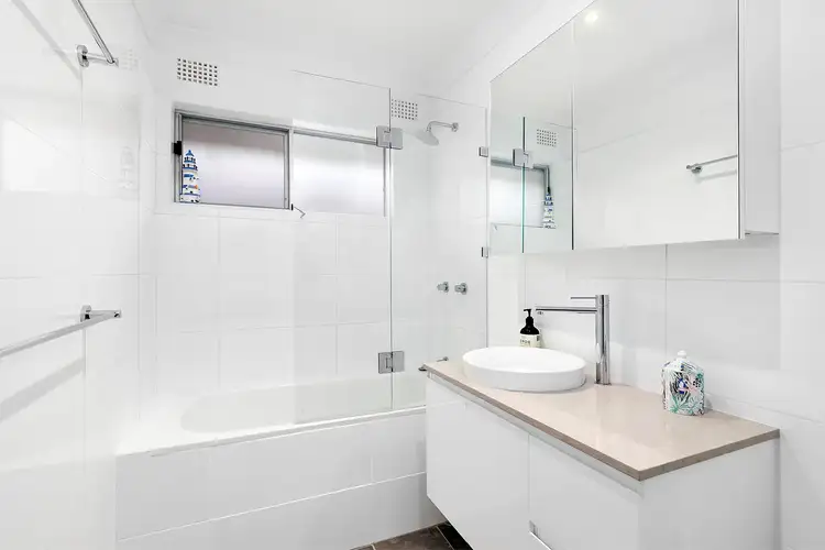 Fourth view of Homely apartment listing, 5/6 Wetherill Street, Narrabeen NSW 2101
