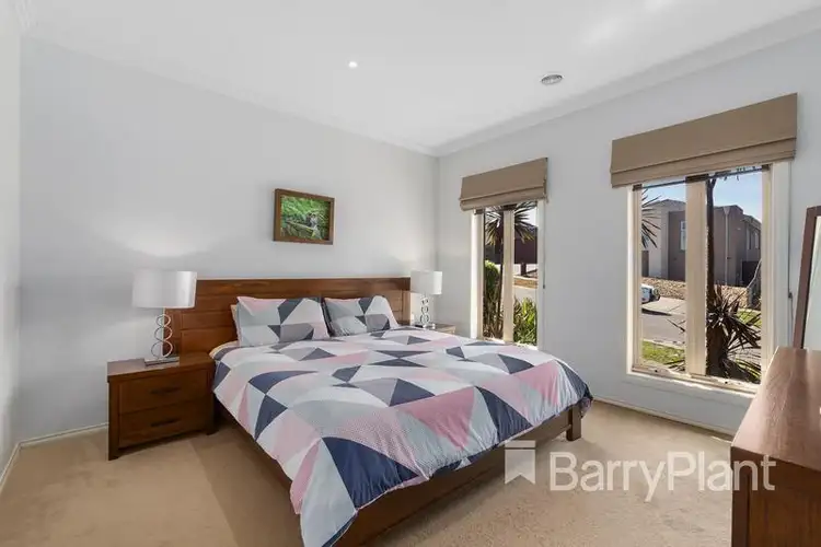 Fifth view of Homely house listing, 1 Rialton Rise, South Morang VIC 3752