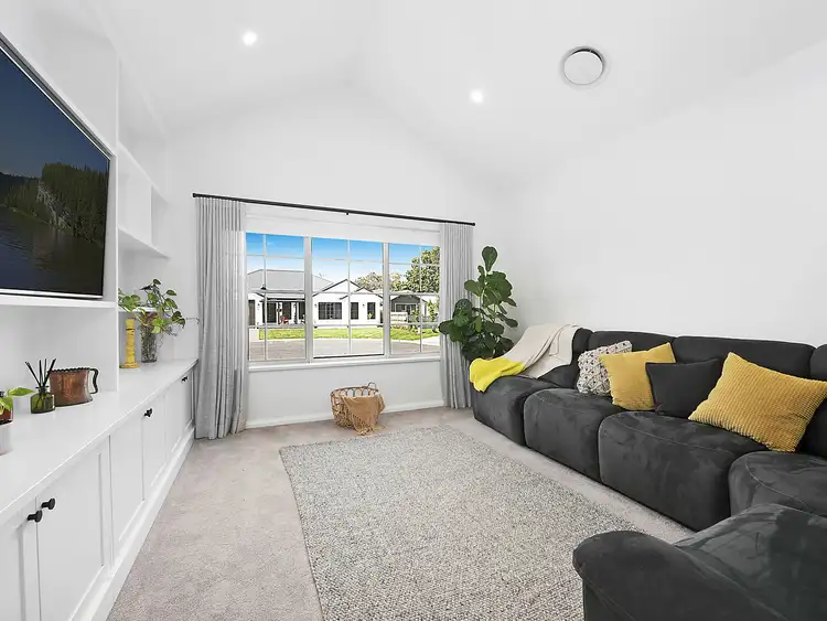 Fifth view of Homely house listing, 8 Costigan Court, Mudgee NSW 2850