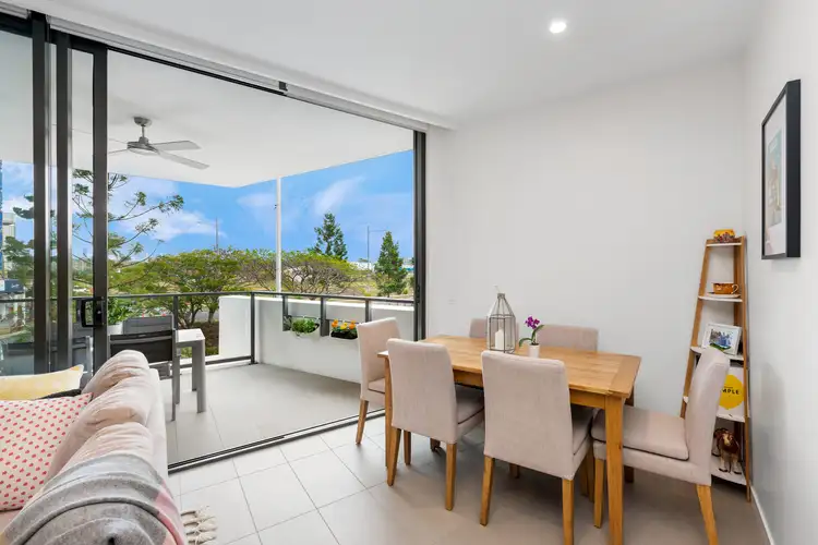 5206/331 Macarthur Avenue, Hamilton QLD 4007