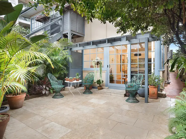 2/165 Willoughby Road, Naremburn NSW 2065